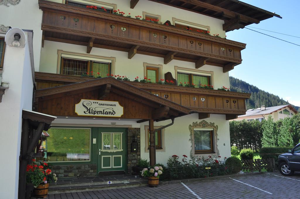 Gaestehaus Alpenland Tux Exteriör bild